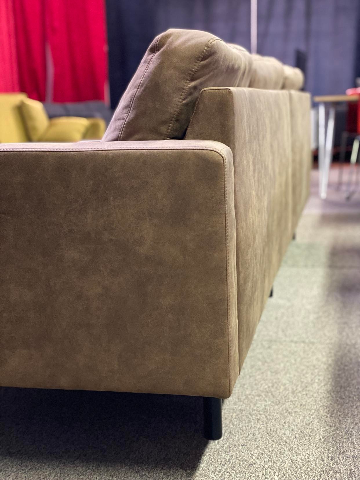 Canapé long 4pl - Image 4