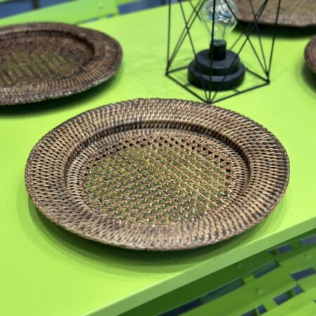 Dessous d'assiettes en osier (6 pièces disponibles)