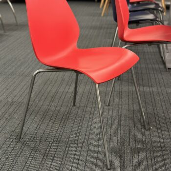 Chaises empilable Kartell Maui (8 pièces disponibles)