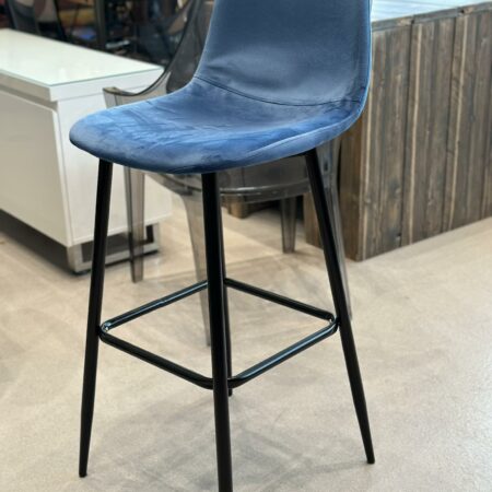 Tabourets de bar / chaises haute en velours bleu (3 pièces disponibles)