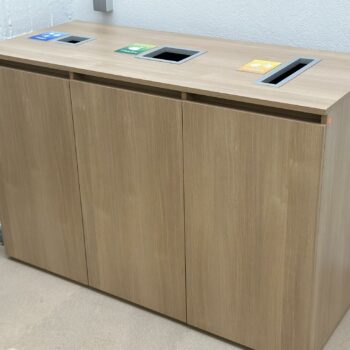 Meuble poubelle 3 compartiment ( 2 pièces disponibles)