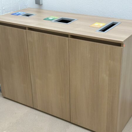 Meuble poubelle 3 compartiment ( 2 pièces disponibles)