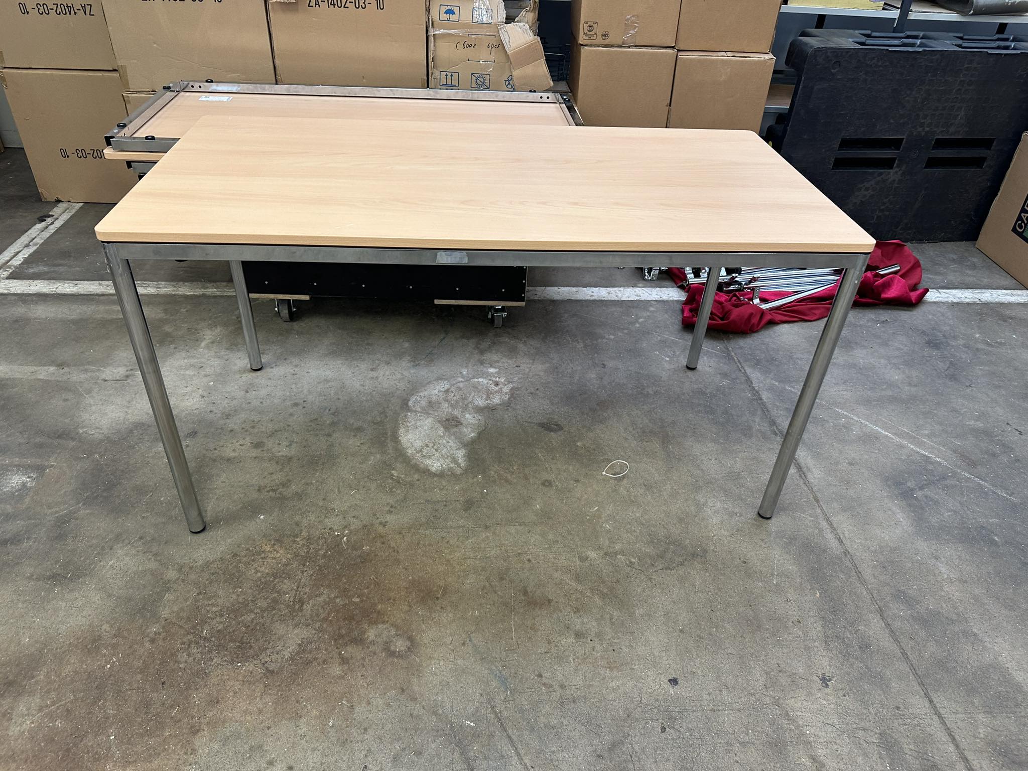 Bureau/table de réunion "Weisner Hager" - Image 3