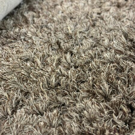 Tapis à poils long taupe/gris