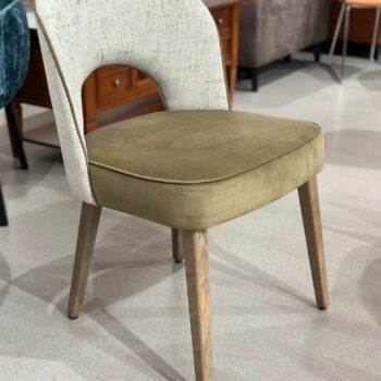 Chaise design en tissu