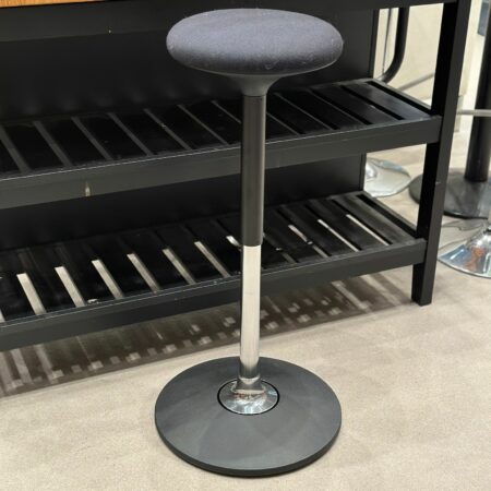 Tabouret pivo ergonomique - Manutan