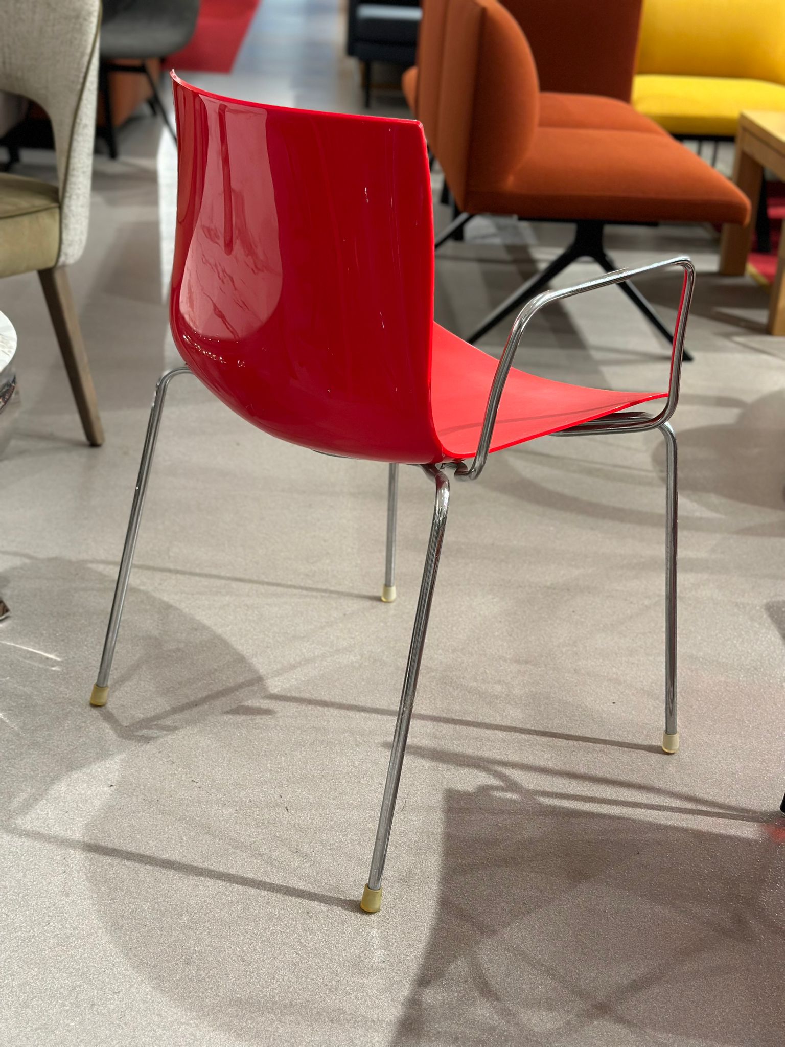 Chaise luge avec accoudoirs - Arper - Catifa 46 - Image 3