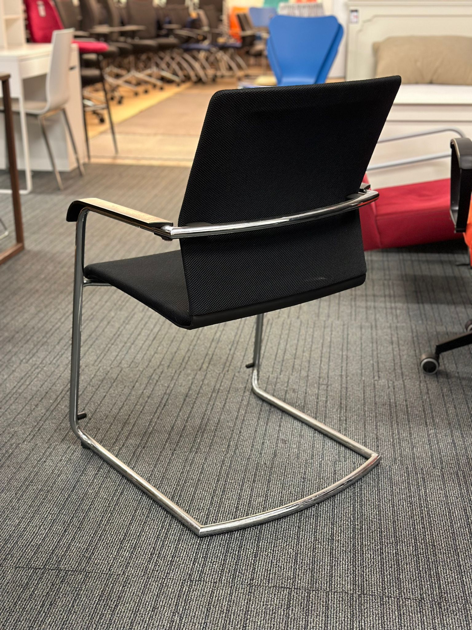 Chaise de bureau, réunion ou conférence - WILKHAHN - Image 3