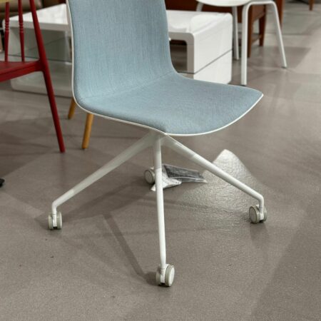 Chaise de bureau ARPER- Catifa