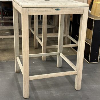 Table haute pour exterieur en "Teak"