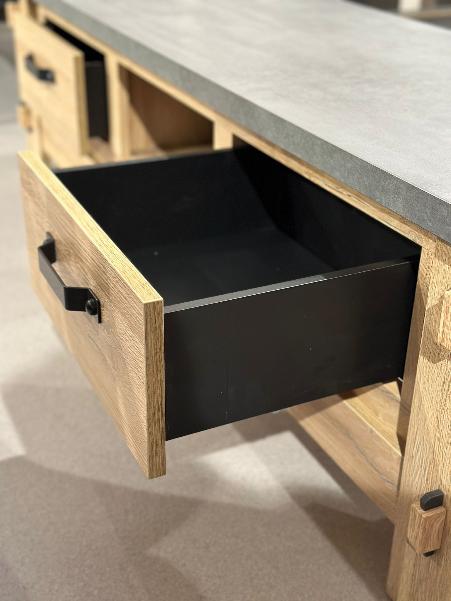 Meuble TV en chêne naturel - BROCELIANDE - Image 4