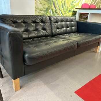 Canapé en cuir noir LANDSKRONA (2 pièces disponibles)