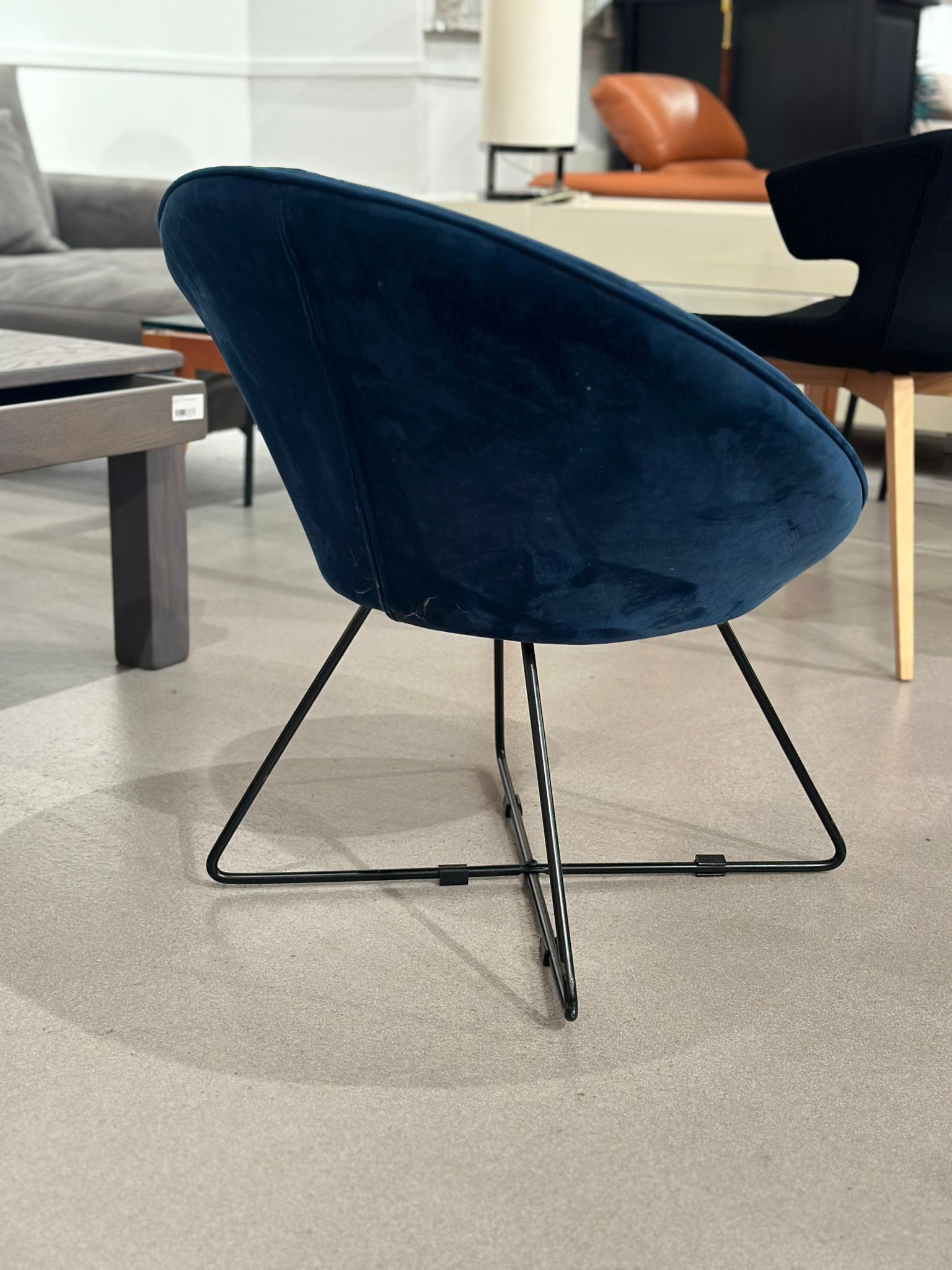 Fauteuil d'appoint en velours - ZONS - Image 2