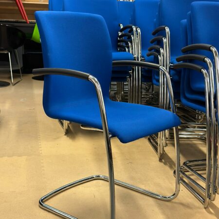 Chaise de bureau, réunion ou salle d'attente empilables (32 pièces disponibles)