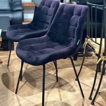 Chaise salle à manger en velours (6 pièces disponibles)