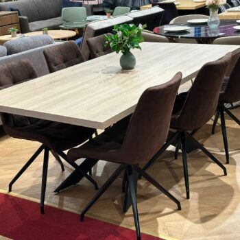 Table à manger style industriel