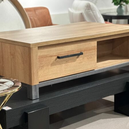 Table de salon couleur chêne clair avec 2 tiroirs