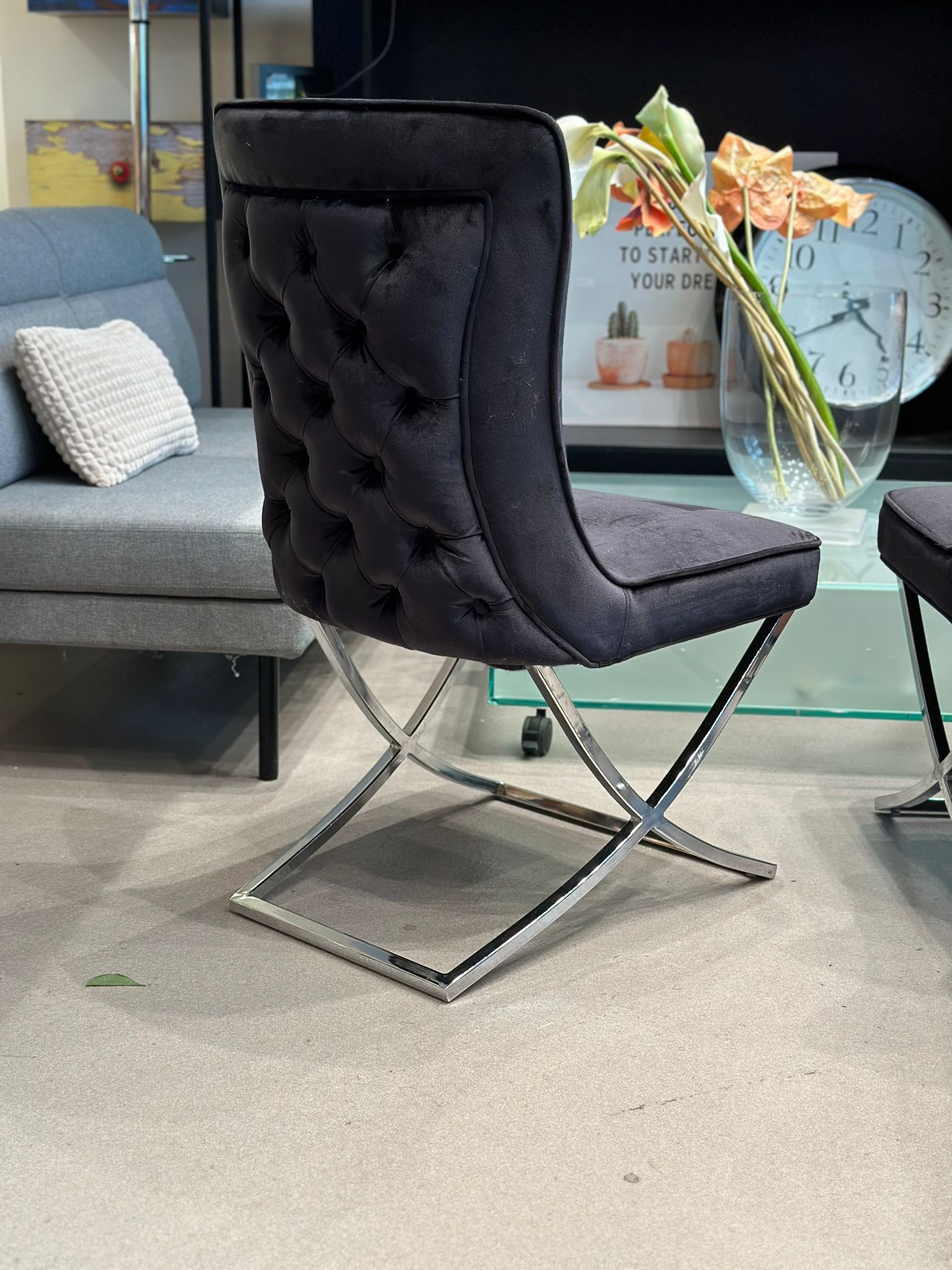 4x Chaises capitonnée noir - Image 2