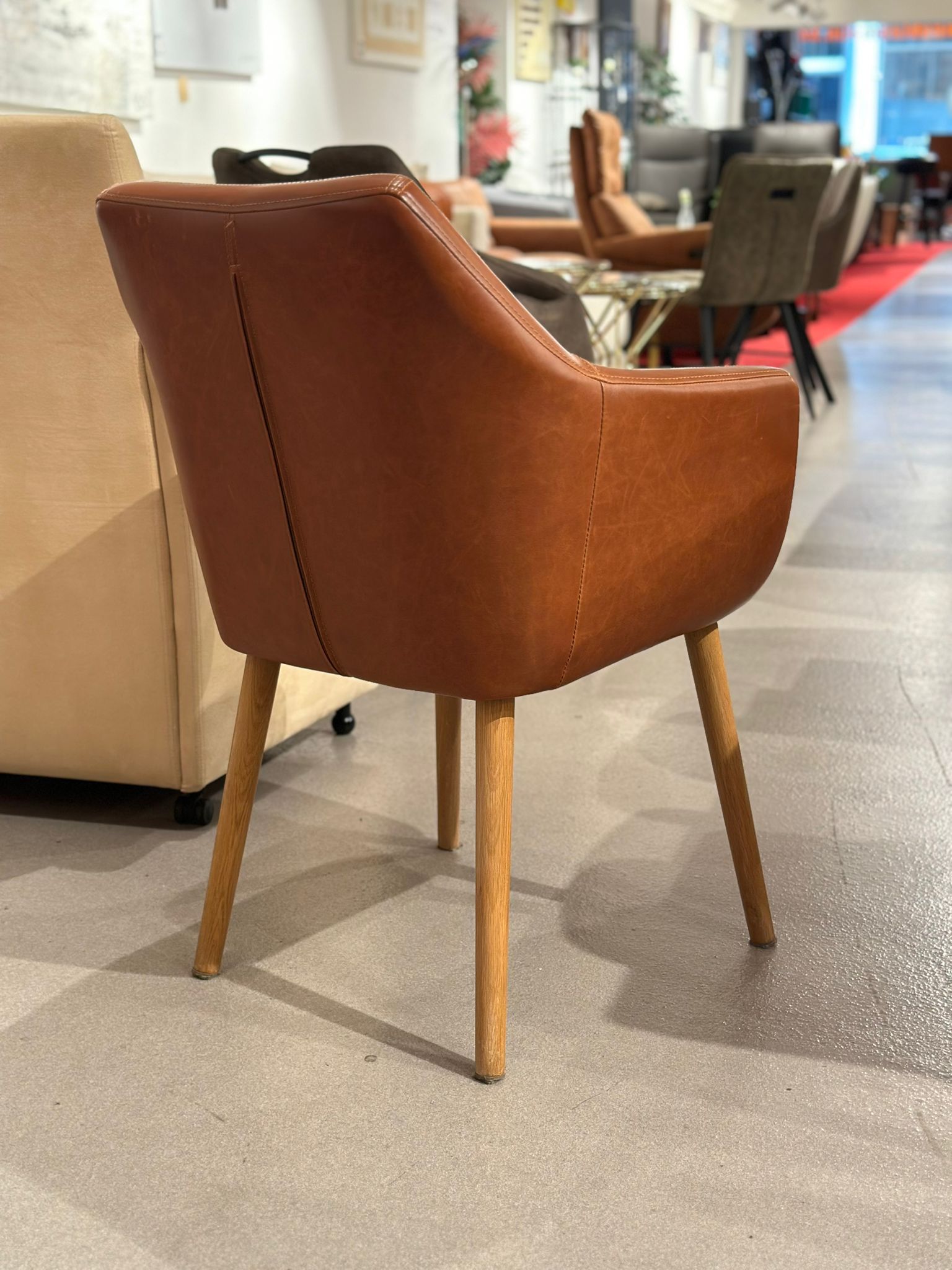 Chaise/Fauteuil en cuir - Maison du monde - Image 3