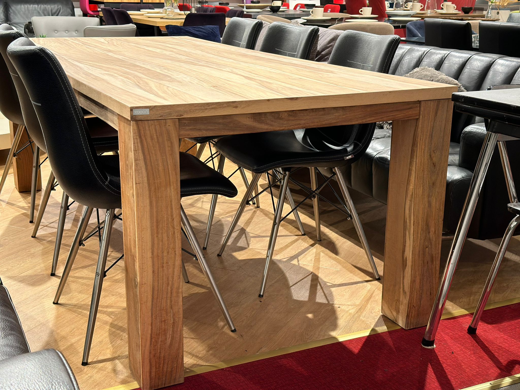 Table à manger en bois ACACIA - XOOON