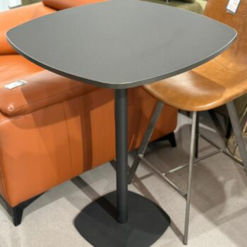 Table à manger mi-haute