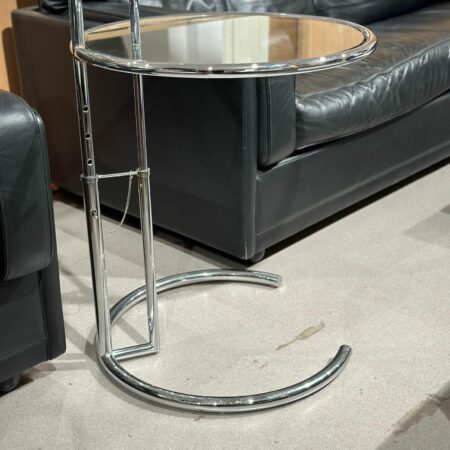 Table d'appoint design reglable en hauteur