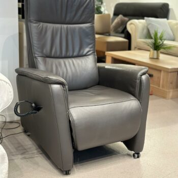 Fauteuil électrique relax/releveur en cuir - HUKLA